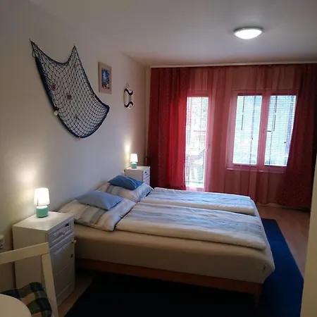 Liliana Vendeghaz * Balatonfůzfő